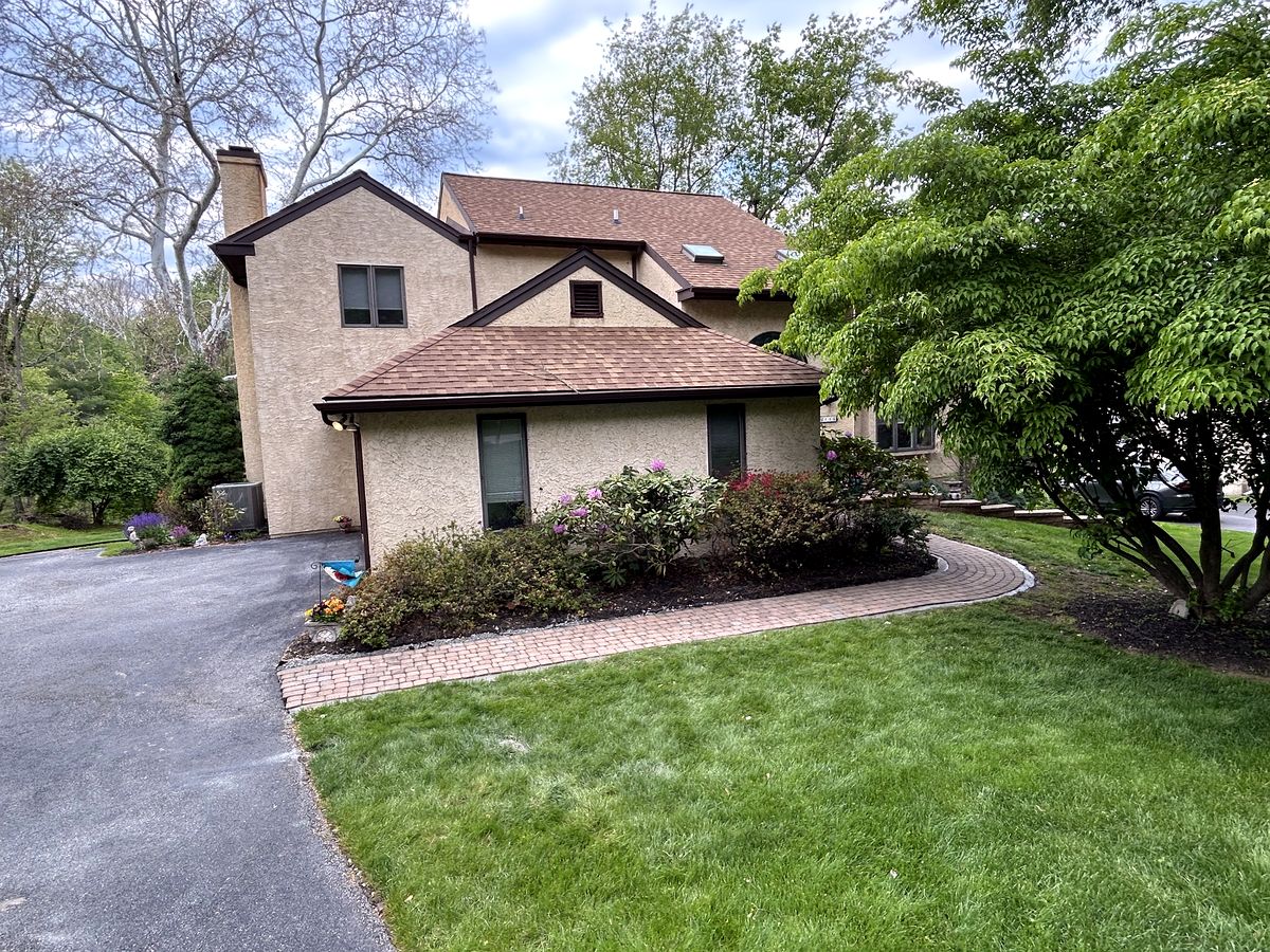 Front walkway and steps by CNI Western in Montgomery County, PA